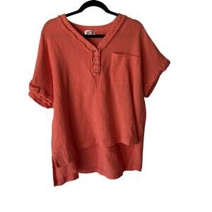 Freckled Poppy Shirt Womens Medium‎ Coral Pink Gauze Textured Pocket Button Top